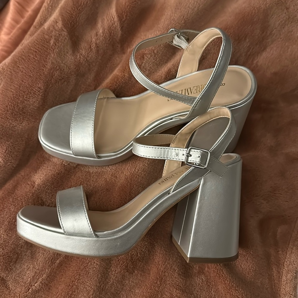Dream Paris Silver Heels